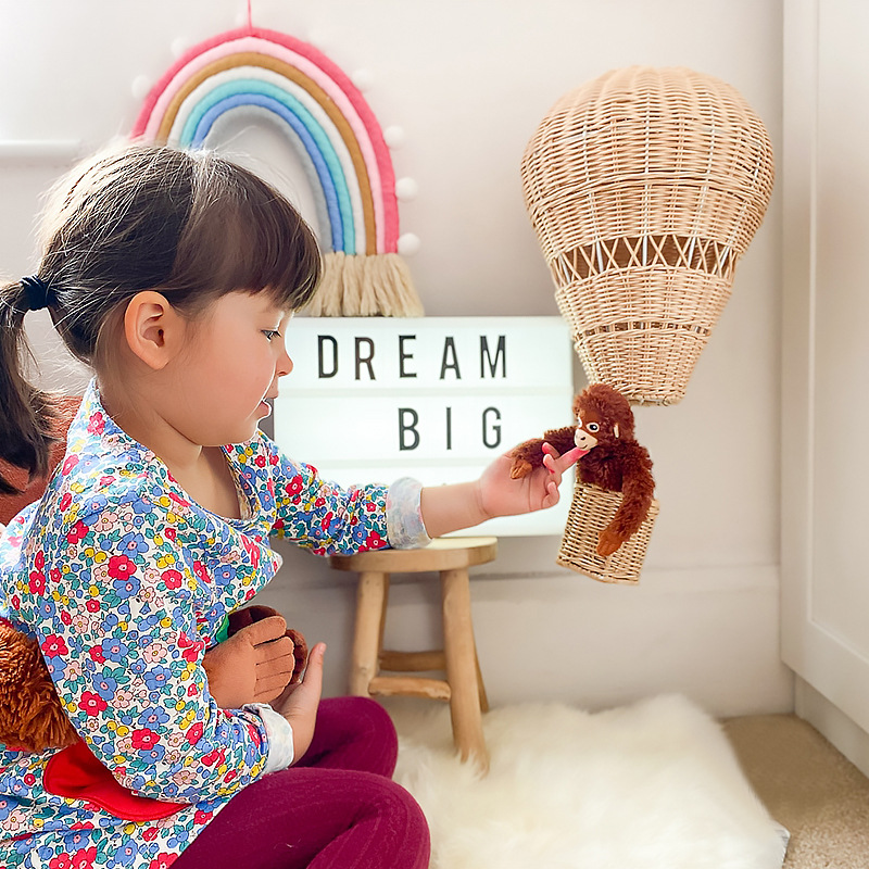 Birthday layout Handmade rattan woven balloons Children's room decoration B&B pendant children's clothing store Photography road